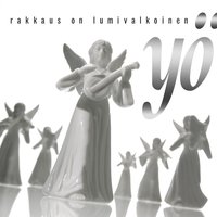 PELKKÄÄ HELINÄÄ - Yö