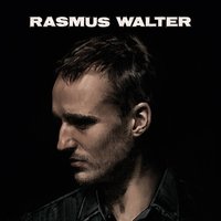 Blodrøde Øjne - Rasmus Walter