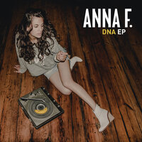 Underdog - Anna F.