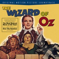 Munchkinland - Judy Garland, Bert Lahr, Ray Bolger