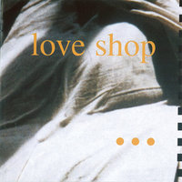 En Nat Bliver Det Sommer - Love Shop