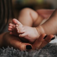 Hush Little Baby - Happy Baby Lullaby Collection, Schlaflieder Fur Babys, Lullabies for Deep Sleep