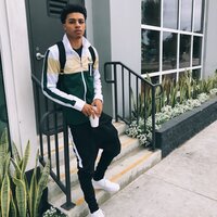 Numb - Lucas Coly