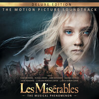 Building The Barricade - Aaron Tveit, Eddie Redmayne, Russell Crowe