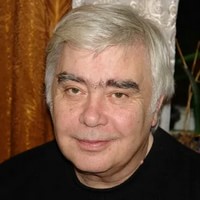 Анатолий Днепров