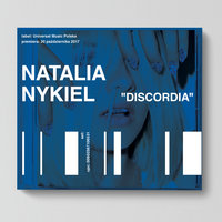 Total Błękit - Natalia Nykiel
