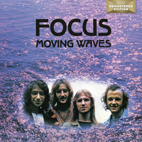 Moving Waves - Focus