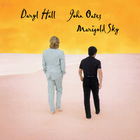 Out of the Blue - Daryl Hall & John Oates