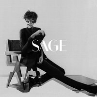 August in Paris - Sage